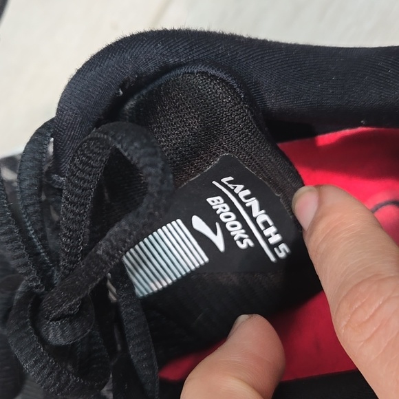 Brooks Women's Launch 5 Black&Purple Running Shoes Athletic Sneakers Sz 8.5 - Picture 12 of 14